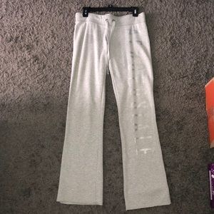 grey Aeropostale sweatpants